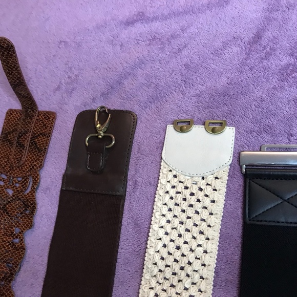 Bundle of 4 Elastic Waist Belts - Picture 3 of 3